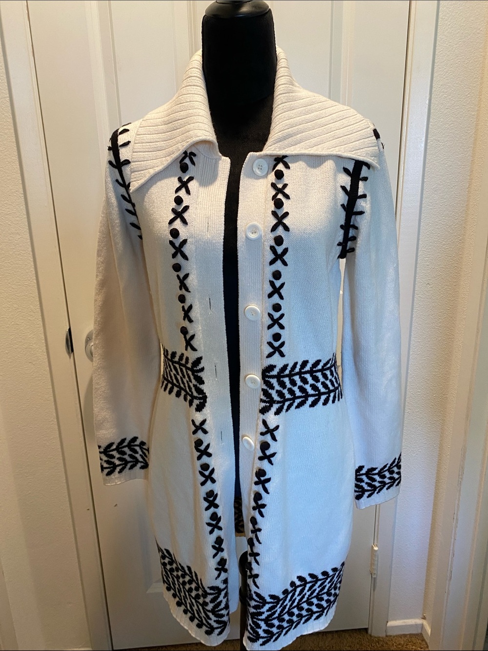 Cream NW Cardigan with Black Embroidered Trim EUC
